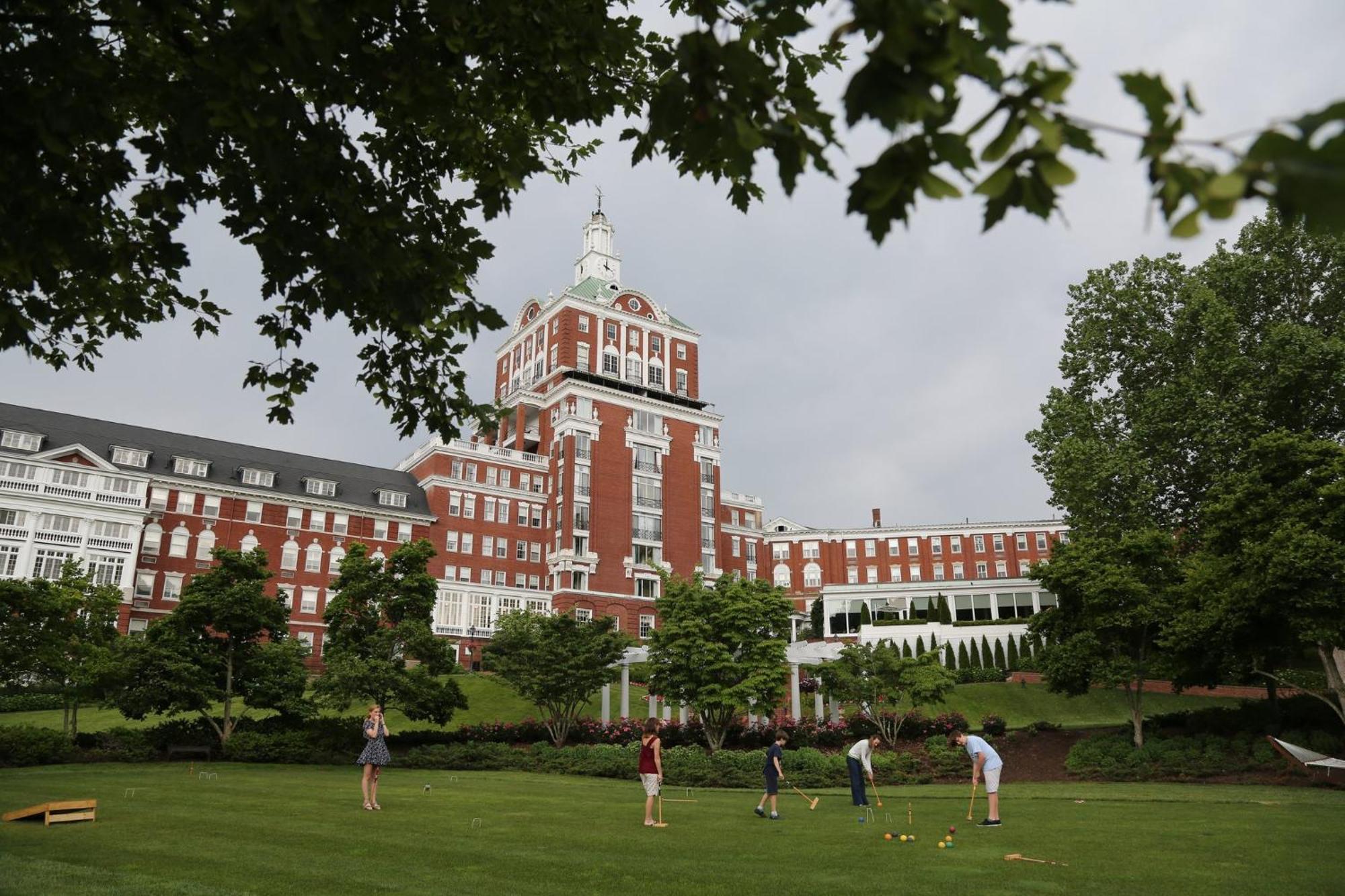 The Omni Homestead Resort & Spa Hot Springs Bagian luar foto