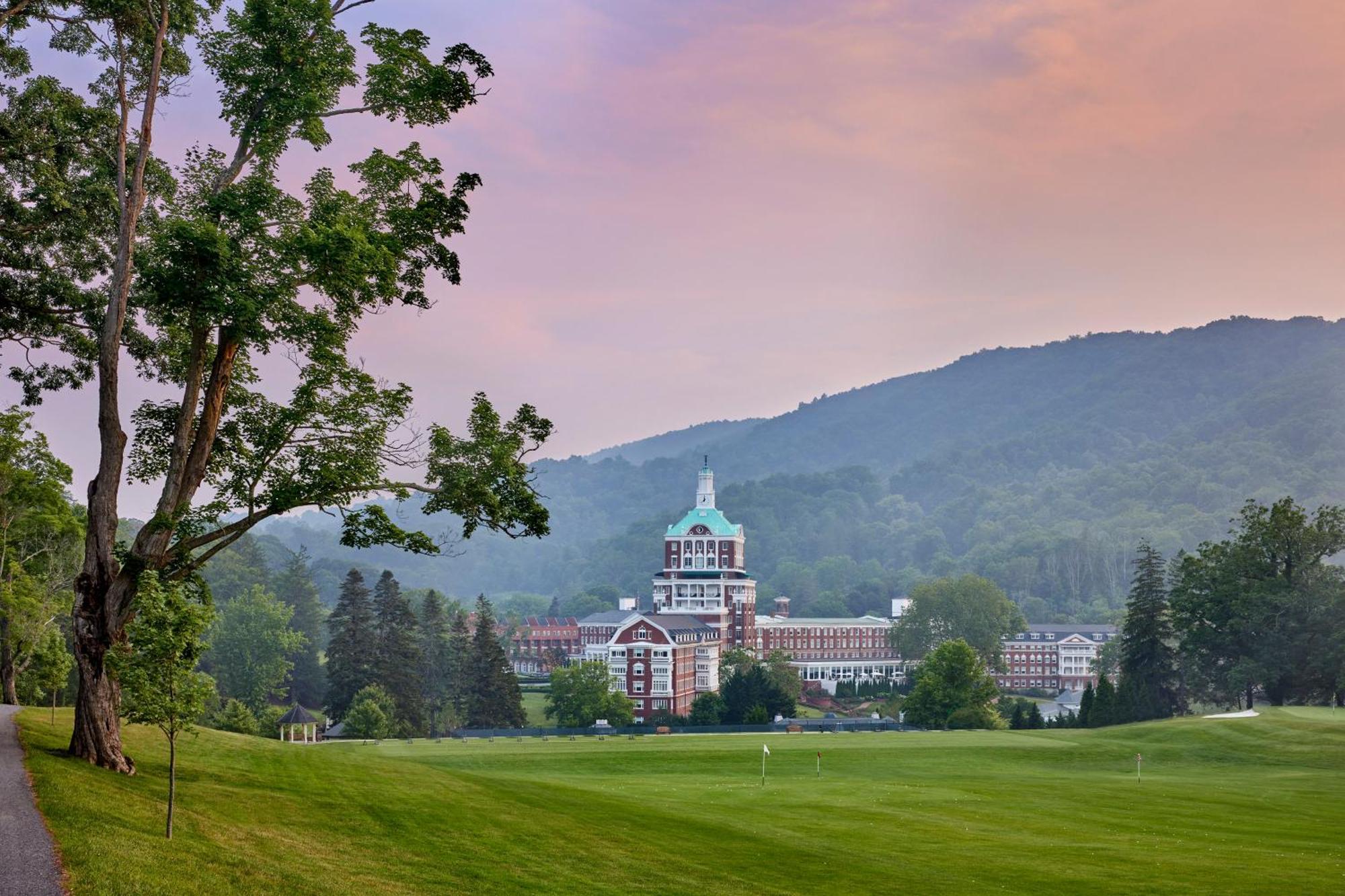 The Omni Homestead Resort & Spa Hot Springs Bagian luar foto
